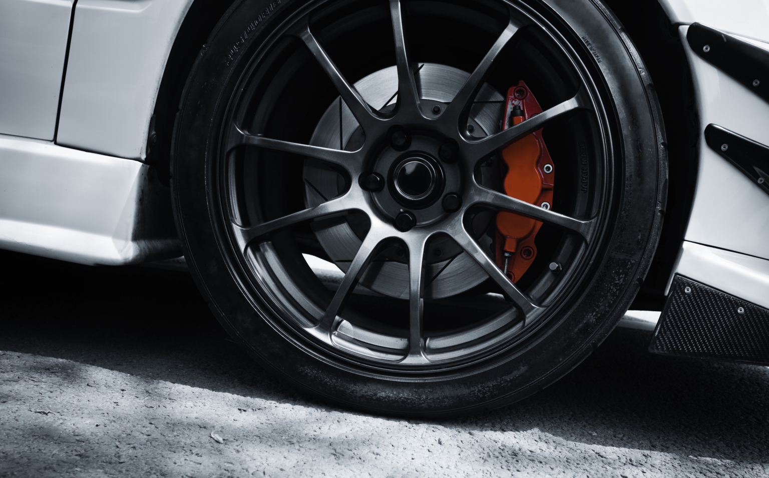 Alloy Wheels Installation and Repair Considerations
